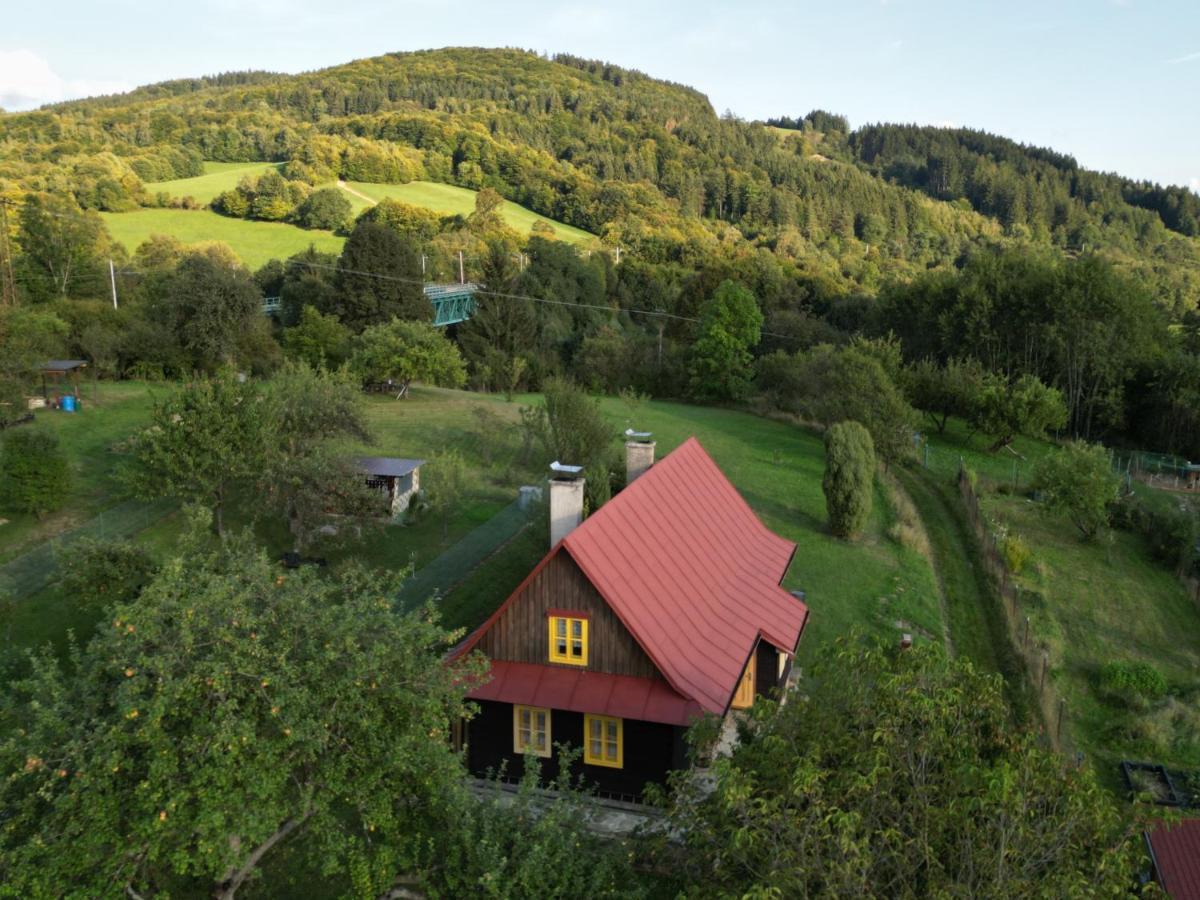 Chalupa U Mestanu Luzna  Buitenkant foto