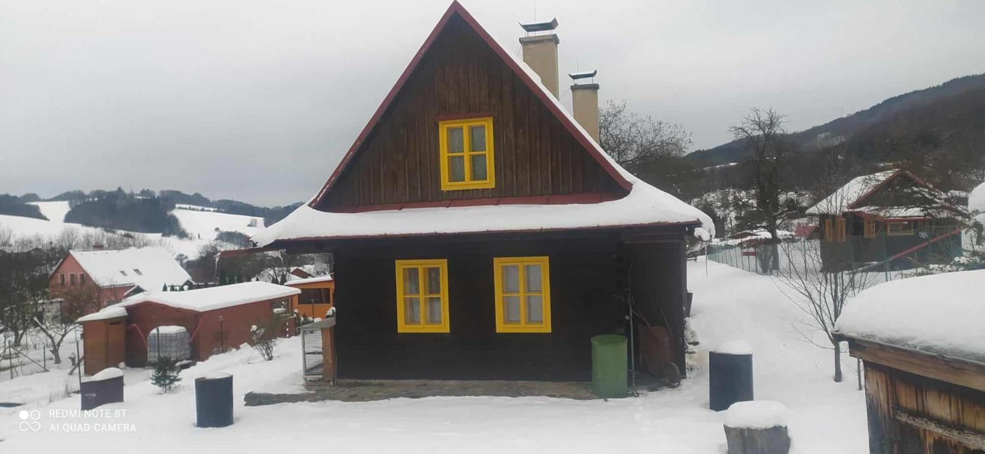 Chalupa U Mestanu Luzna  Buitenkant foto